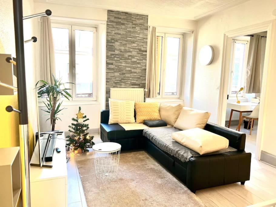 Lumiere Secrete Mulhouse Centre Parking Tram Apartamento Exterior foto